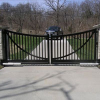 Underground Automatic Driveway Gate Installation in Coral Springs, FL