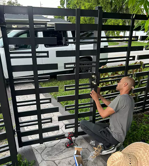 24/7 Emergency Gate Repair Service