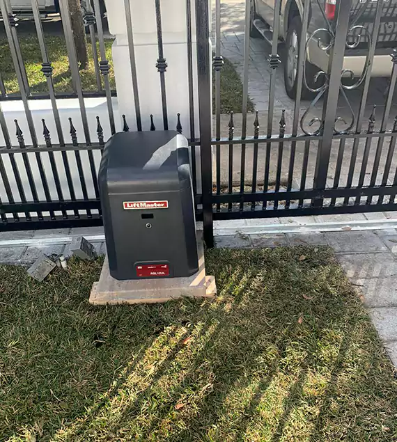 24/7 Emergency Gate Repair Service