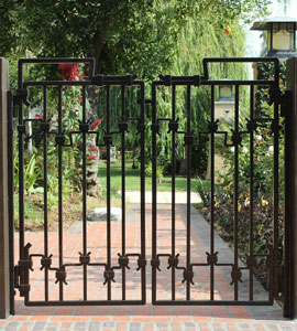 Gate Fabrication in Chino
